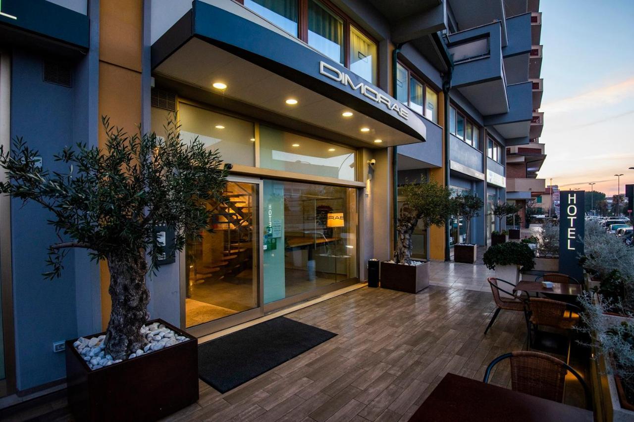 Hotel Dimorae Rooms And Suites - Apartments Чивітанова-Марке Екстер'єр фото